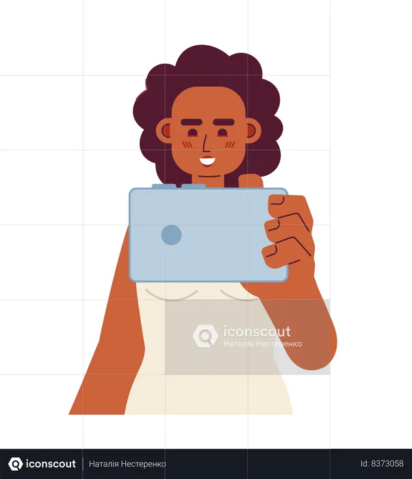 Mulher afro alegre com smartphone  Ilustração