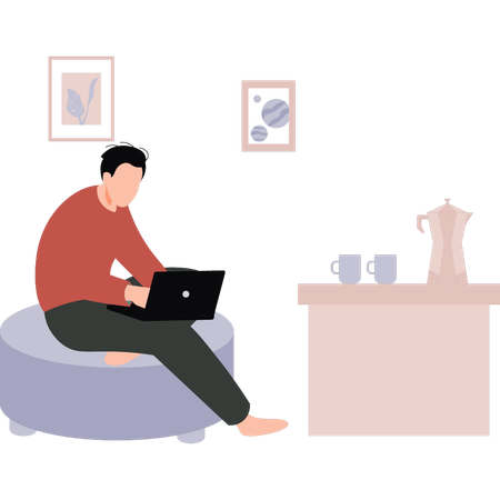 El niño está sentado en un sofá trabajando en una computadora portátil  Ilustración