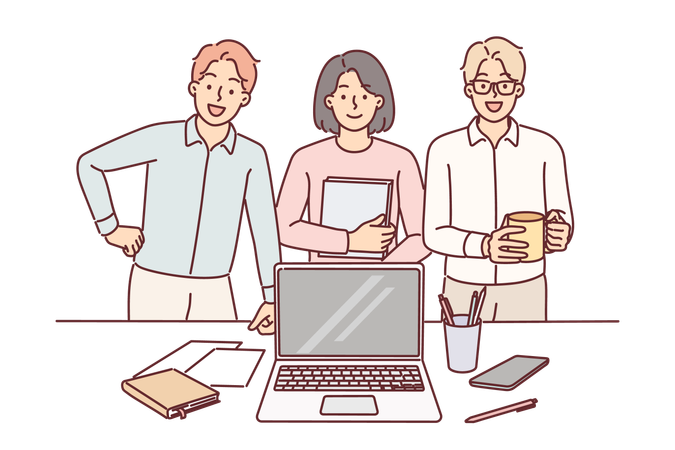 Equipe de negócios sorrindo em pé perto da mesa com laptop no escritório e reportando ao gerente sobre o trabalho realizado  Ilustração