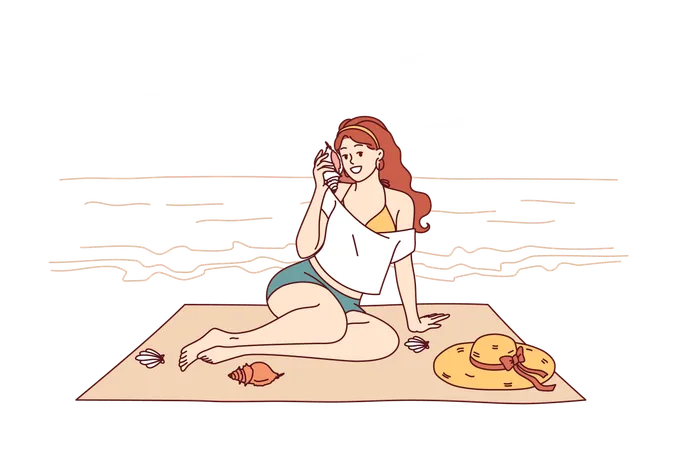 Femme assise sur la plage et écoute le son de la mer provenant d'une coquille profitant de vacances d'été dans un complexe tropical  Illustration