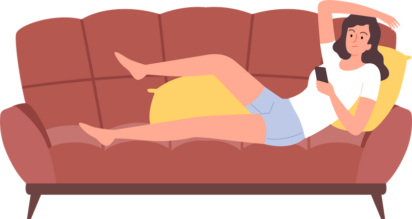 Femme relaxante sur un canapé et utilisant un mobile  Illustration