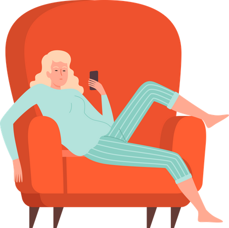 Mujer relajándose en el sofá mientras usa el móvil  Ilustración